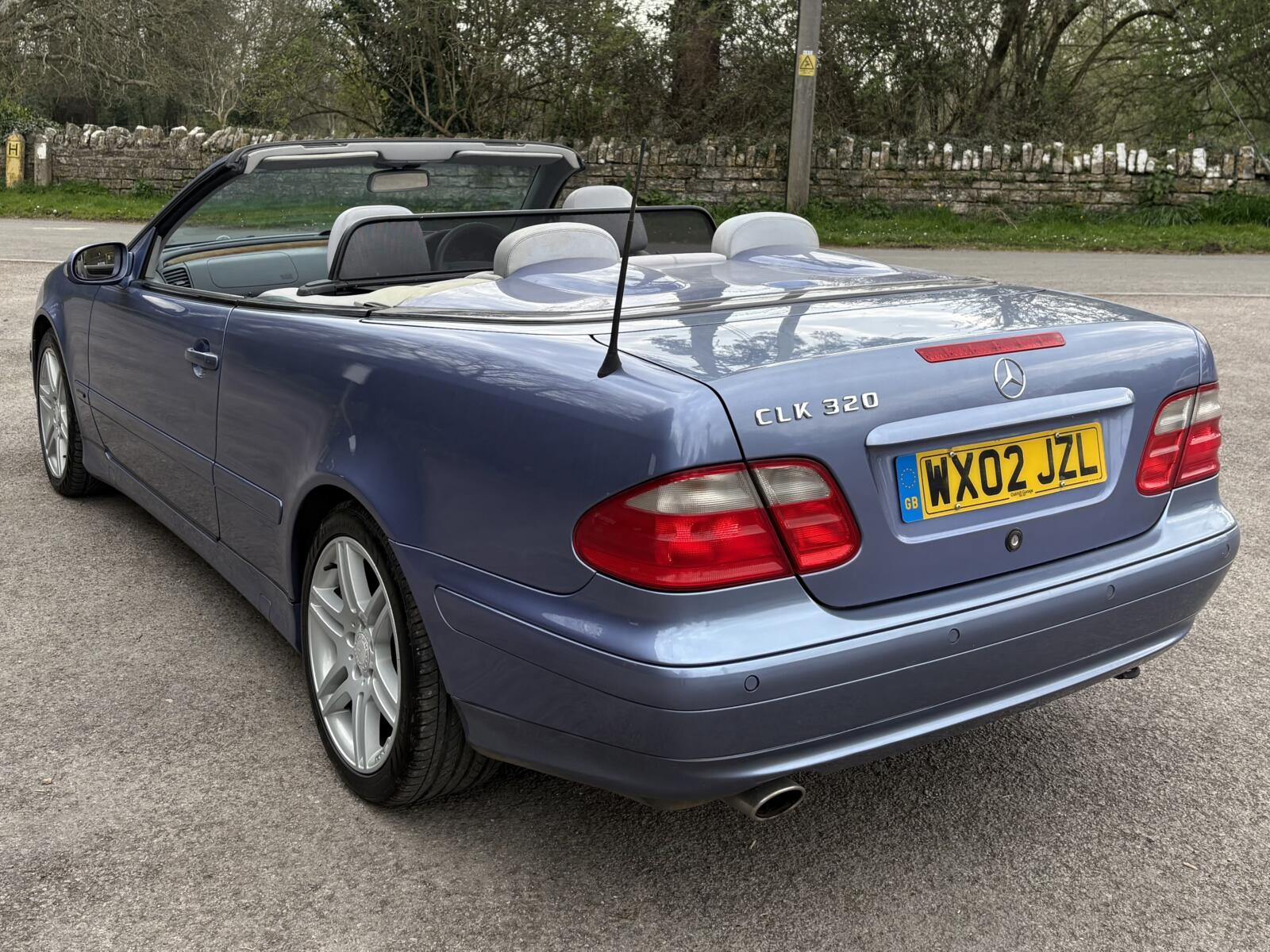 2002 Mercedes Benz Clk320 